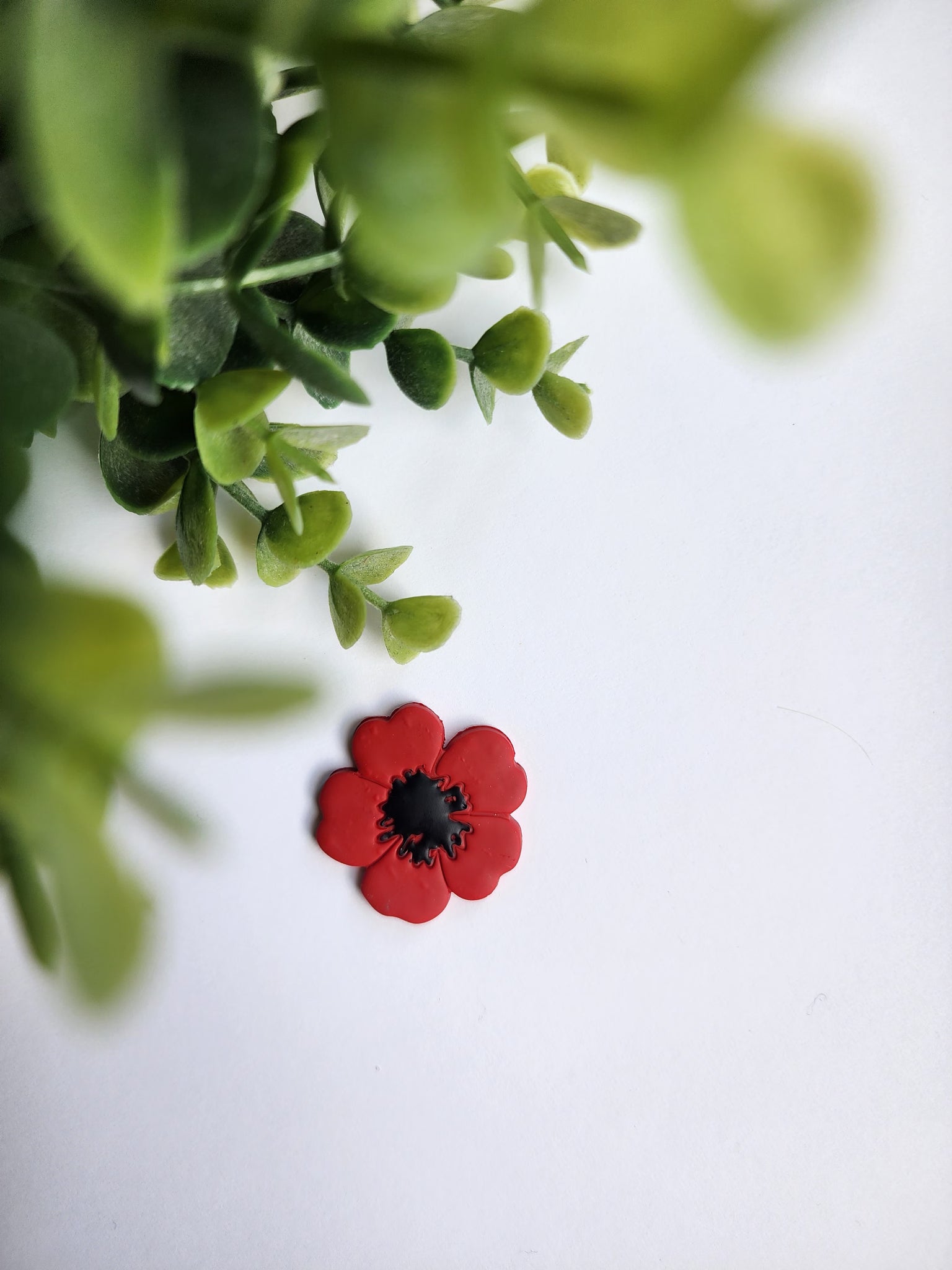 Poppy Pin