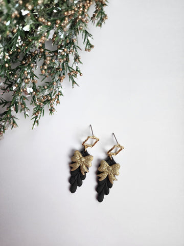 Meet Me Under the Mistletoe